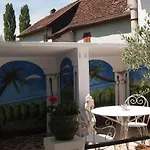 Au Petit Bearn فندق Salies-de-Béarn