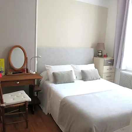 Au Petit Béarn Hotel 3*