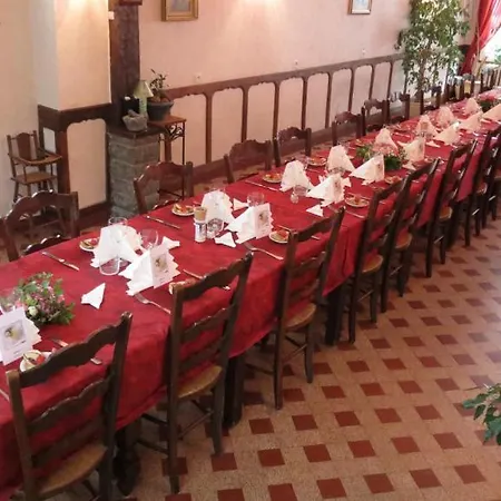 Au Petit Bearn 3* Сали-де-Беарн