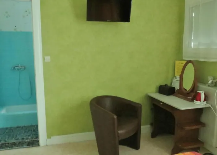 Au Petit Bearn 3* Salies-de-Bearn